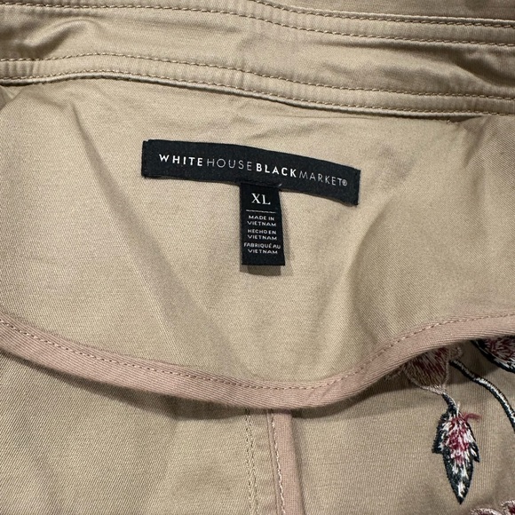 White House Black Market Tan Trench Coat with Red Floral Embroidery - Picture 4 of 5